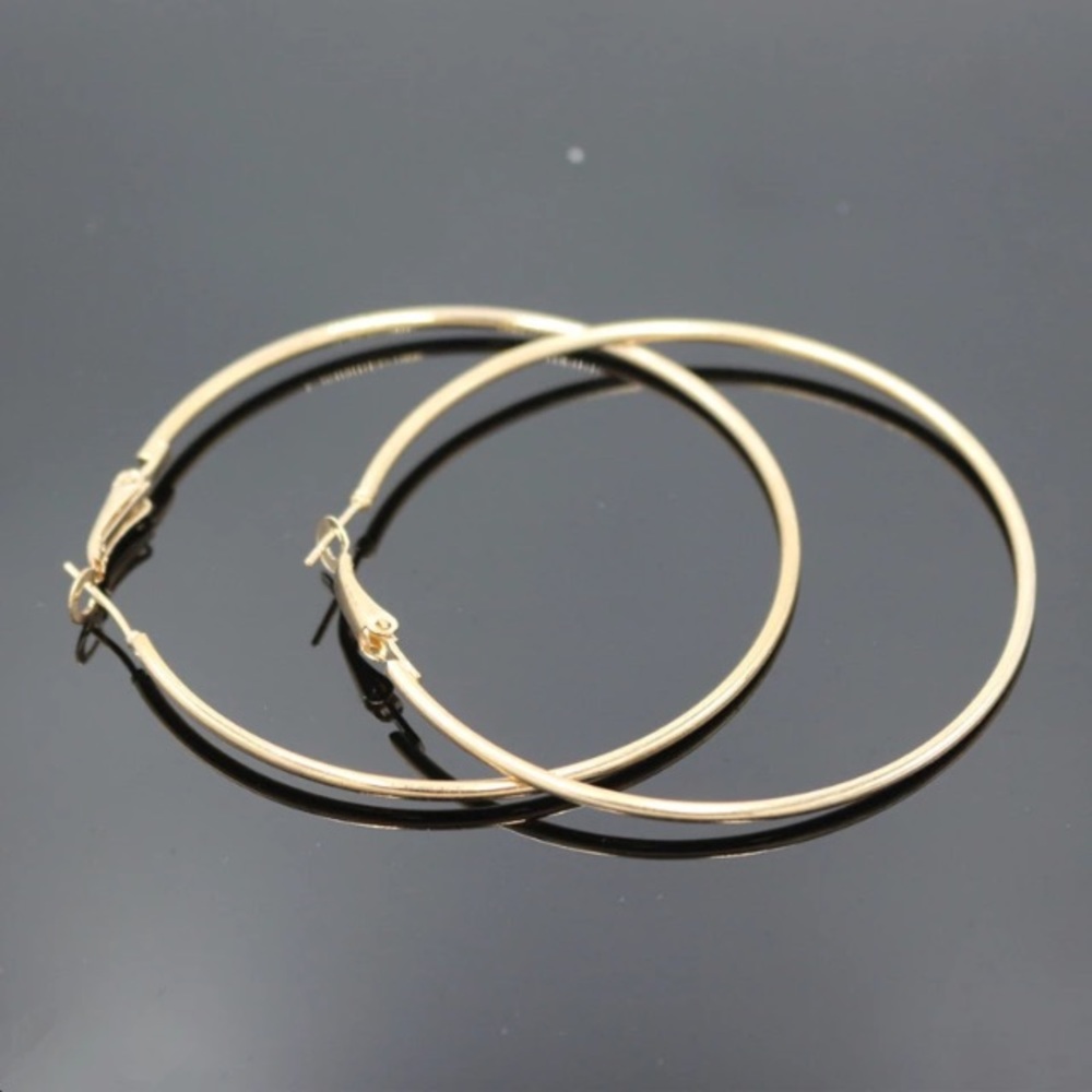 NEW!💙💎💛BIG💛GOLDEN💛MODERN HOOPS!💛💎💙AWESOME! - Picture 3 of 7